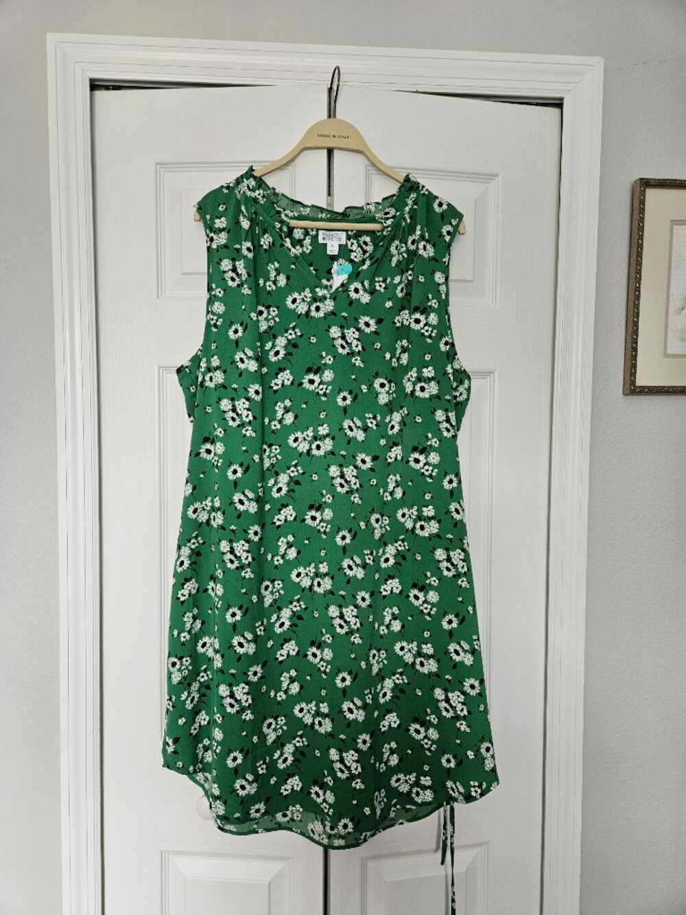 Green Floral Print Sleeveless Short Dress